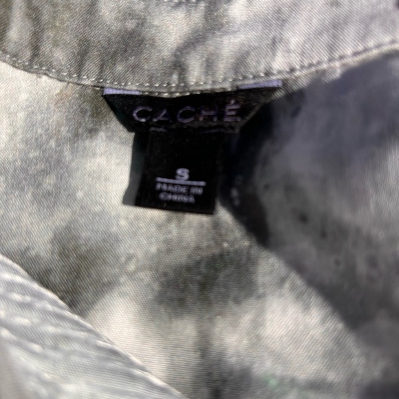 Cache Button Front Sequin White Grey Green Blue Shimmer Top Women's Small - Picture 6 of 7